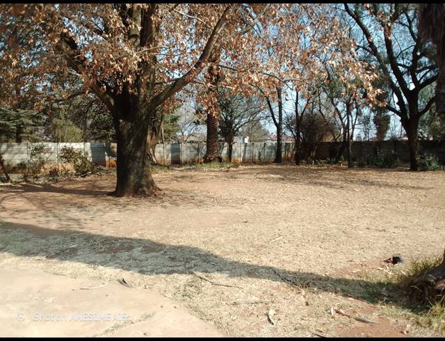 4 BEDROOM FREEHOLD FOR SALE IN ELOFF